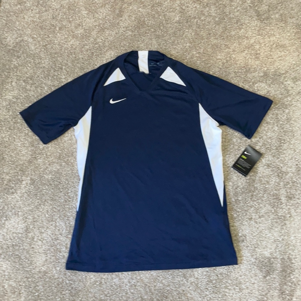 Brand New! Men’s Nike Dry Training Legend SS